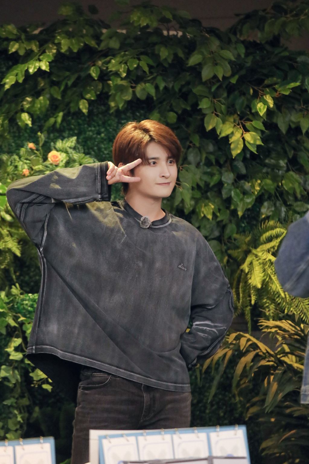 张远被问为什么没去《嘉宾》中婚礼❗自曝原因简直太真实啦🤣