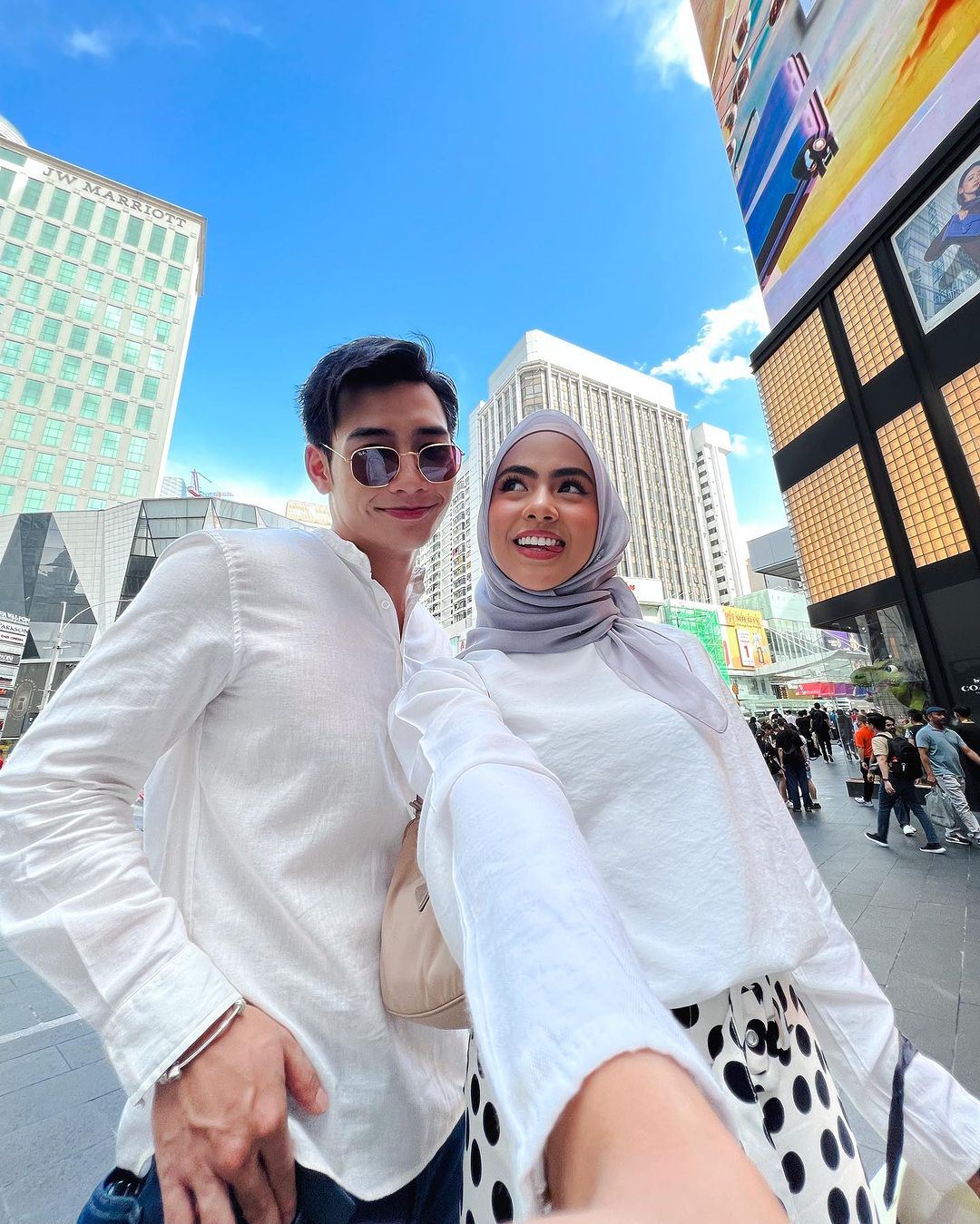 peminat syak hun dan erysha betul-betul bercinta, “nasib baik pujuk dengan ice cream..”