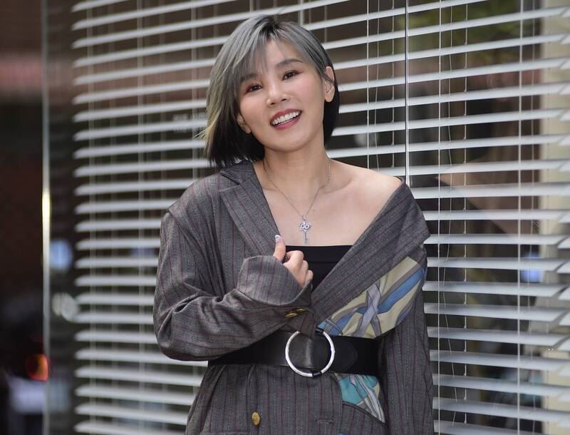 李佳薇官宣11月回马开唱！升5key飙唱《煎熬》！