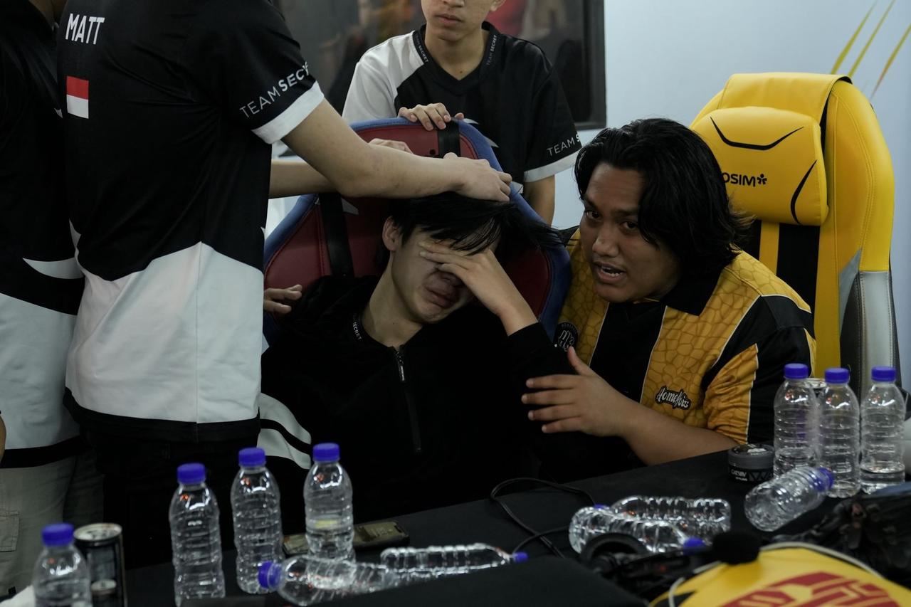 mpl-12: rsg malaysia & team smg mara ke upper bracket semi finals