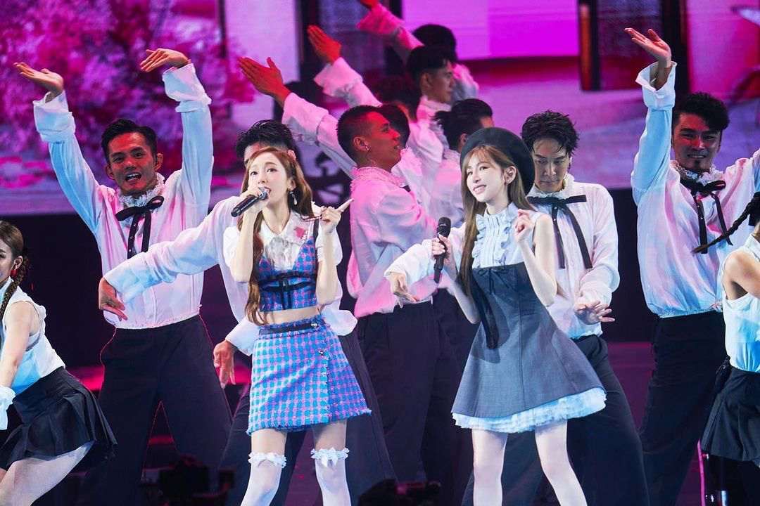 《浪姐》冠亚军再合体🤩王心凌和jessica梦幻合作神曲爱你💞