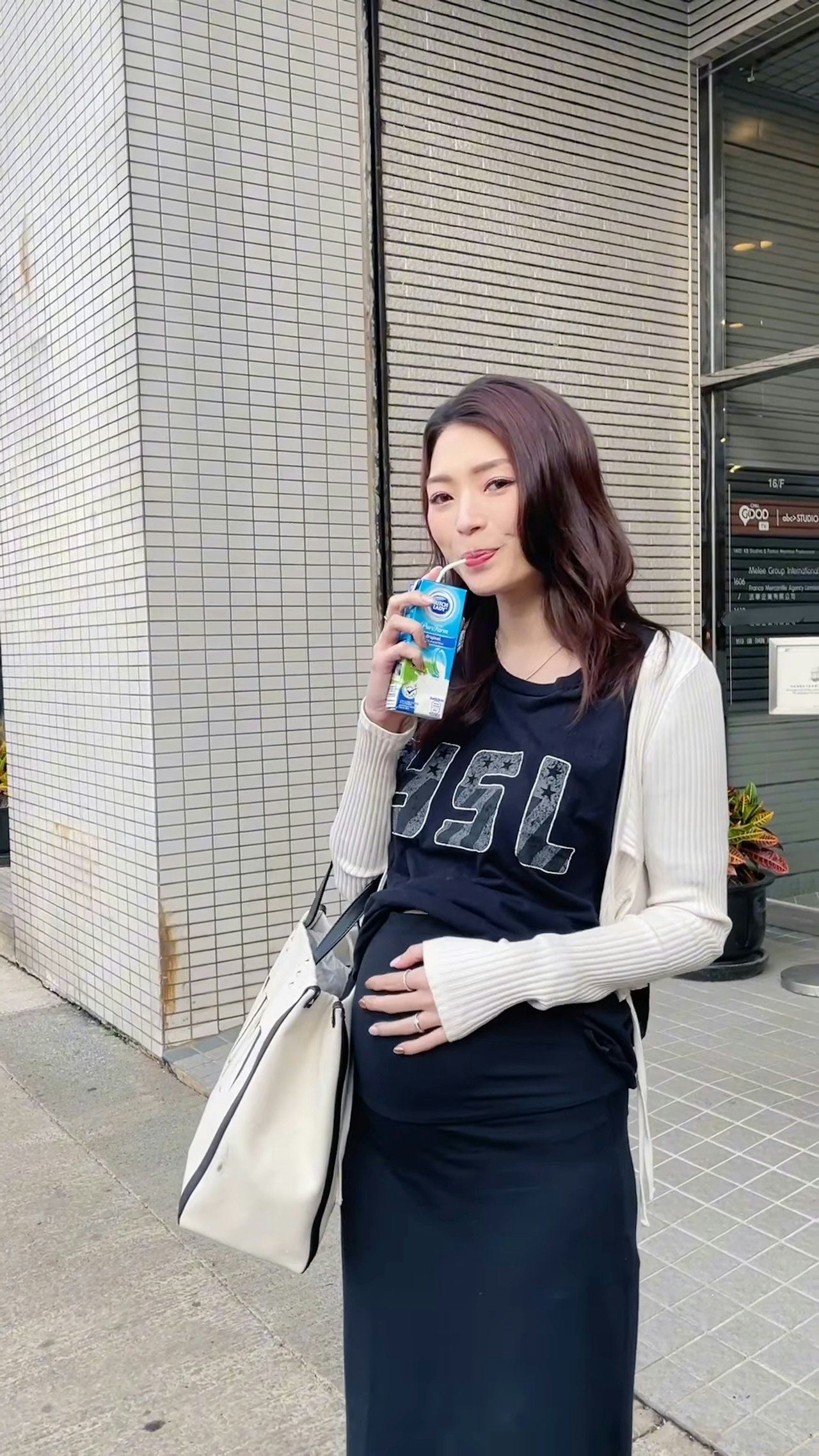 shiga连诗雅秀bb隐身大法🤰怀孕23周身形依旧纤细🔥