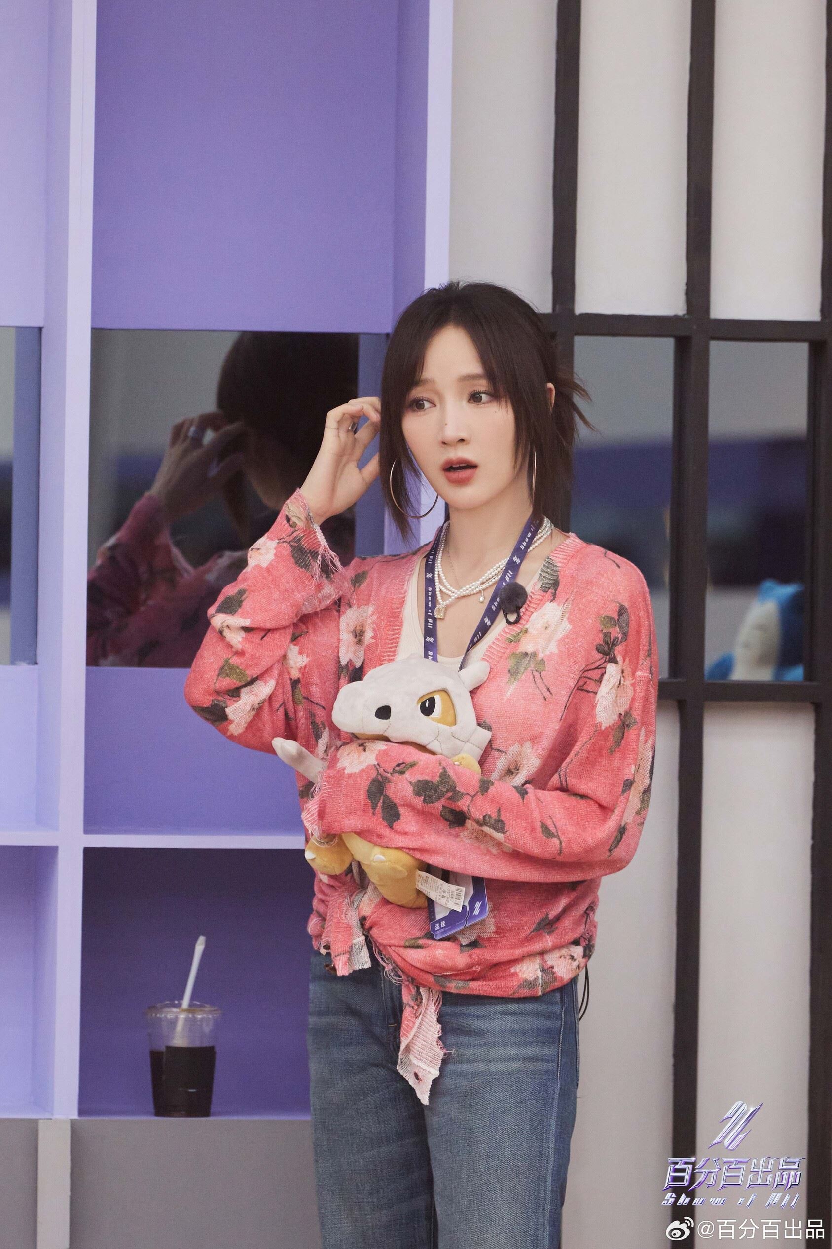 📺真人秀节目《百分百出品》孟佳曝女团行业秘密❗触碰到男团的舞台盲区啦🔥