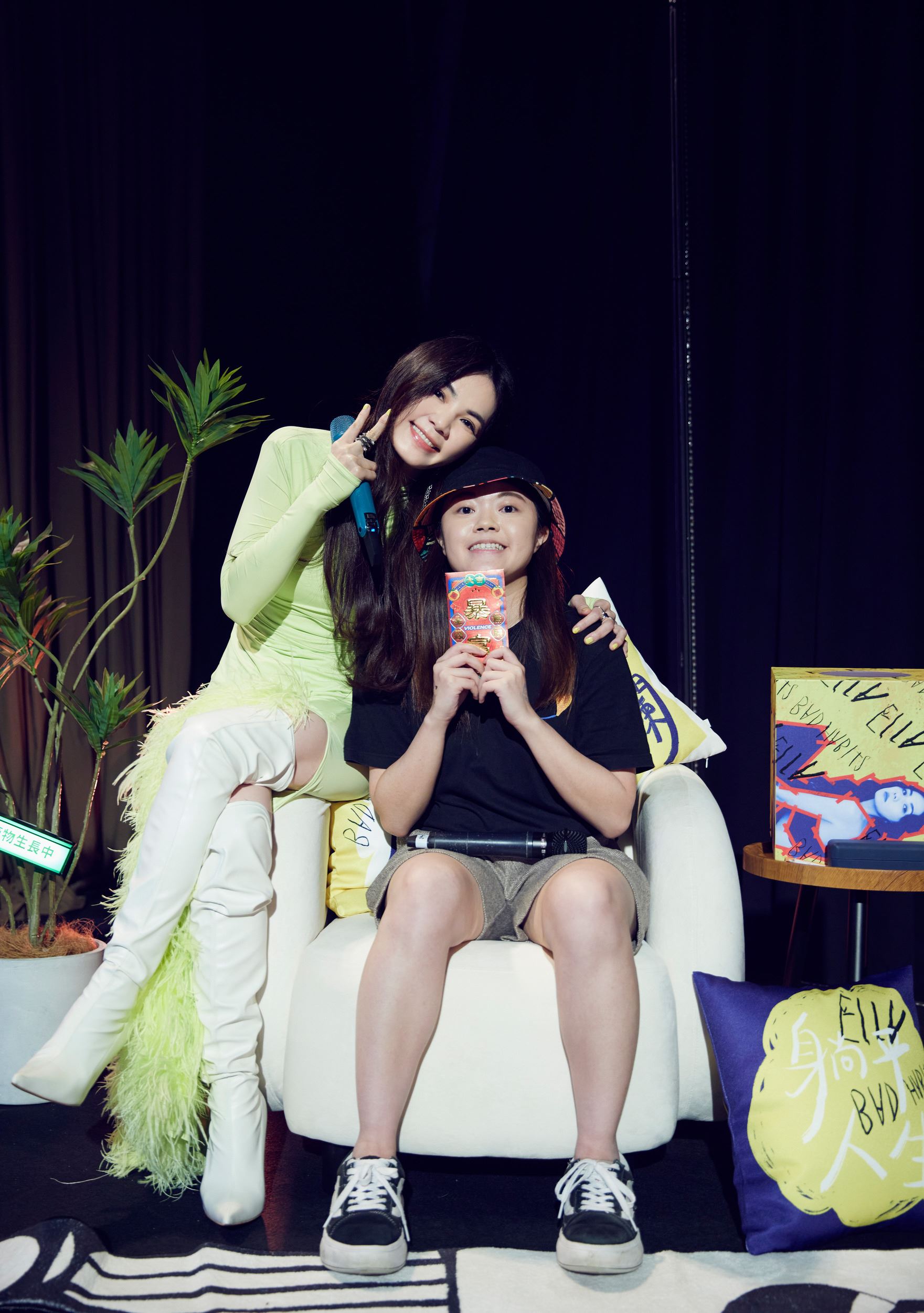 ella陈嘉桦新专音乐会爆棚❗彩蛋精心选唱s.h.e经典歌曲唱哭台下粉丝🥹