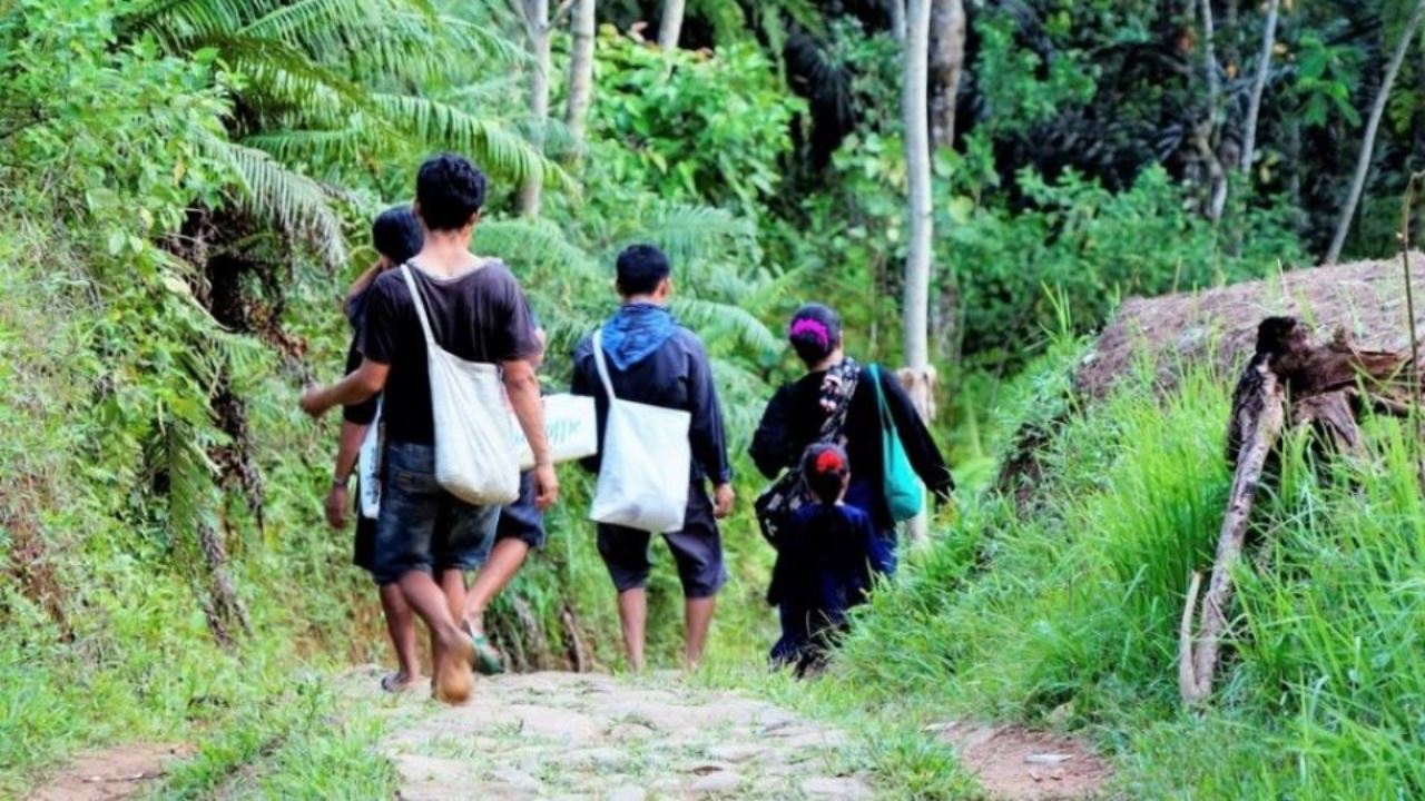 penduduk kampung ini enggan kawasan mereka ada signal internet 
