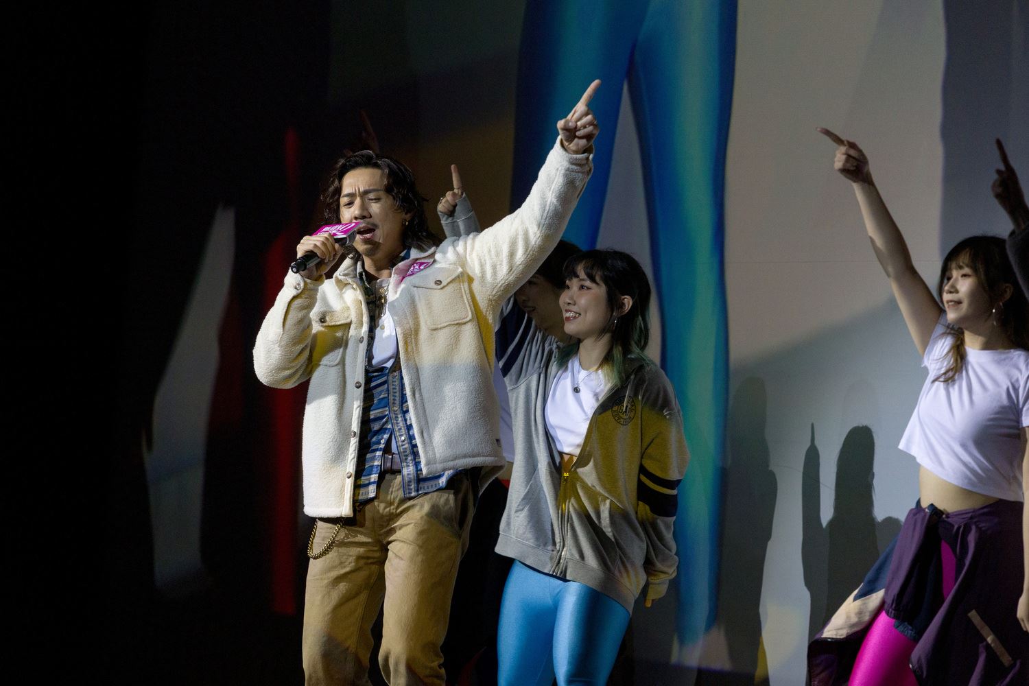 🎬《饭戏攻心2 》喜上加喜喜电影首映见面会❗饭团家族载歌载舞答谢观众💗