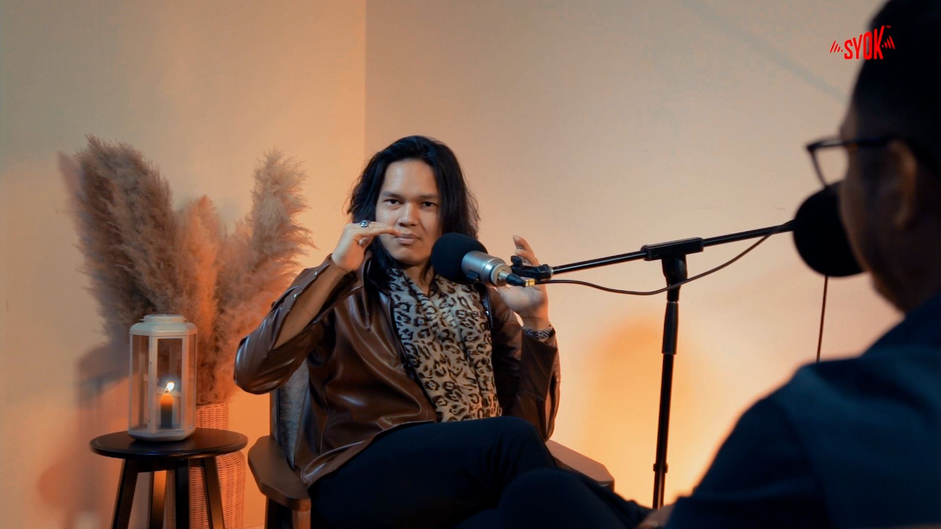 amir masdi tak ada job, pernah tidur di studio