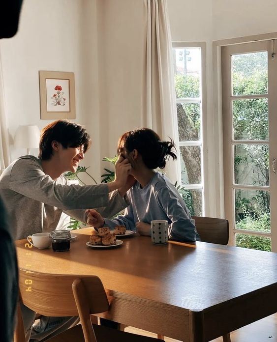 骂醒恋爱脑服务热卖❗90后开网店供不应求🔥