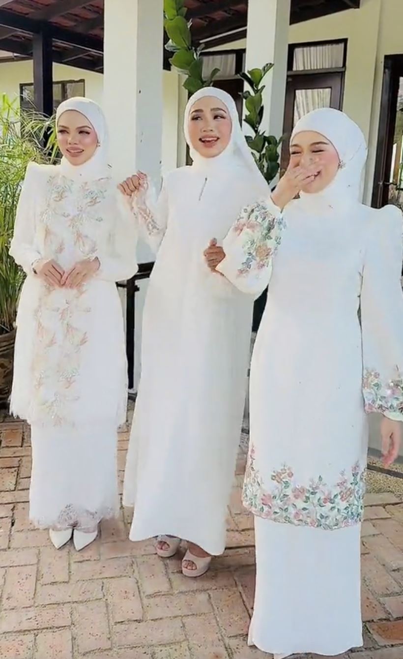 marissa dania malu-malu bila disuruh menari depan kamera [video]