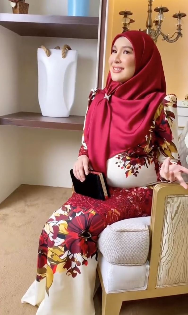 warganet teruja lihat babybump intan ladyana, “cantik dan berseri-seri..”