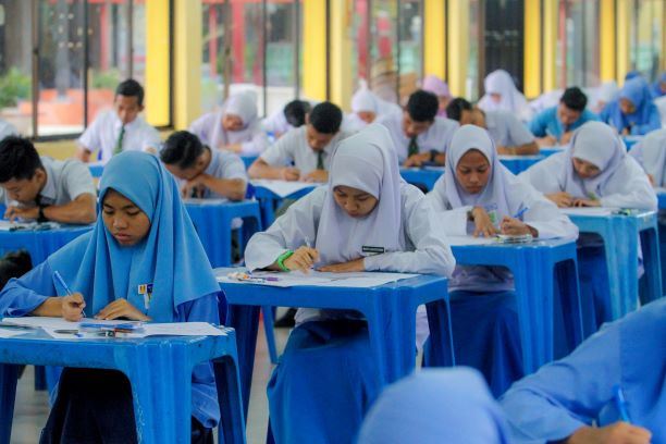 lebih 395 ribu calon duduki peperiksaan spm 2023 mulai hari ini. lihat jadual penuh disini