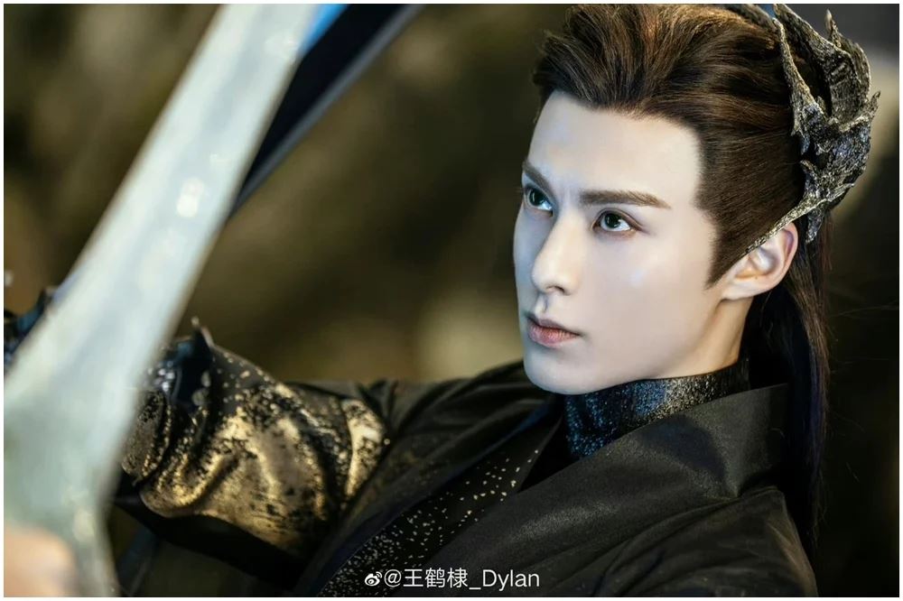 2023微博十大涨粉明星排行榜❗成毅夺冠，白鹿排名第三🔥