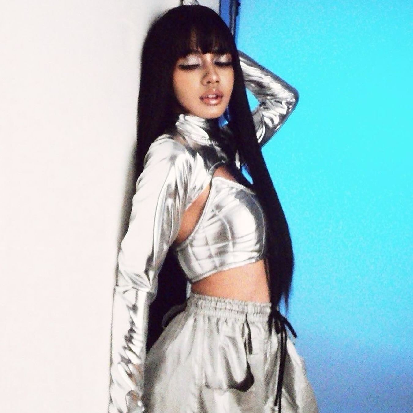 🇹🇭炸鸡女孩后续来了❗同款《rockstar》造型惊呆网民⚡️