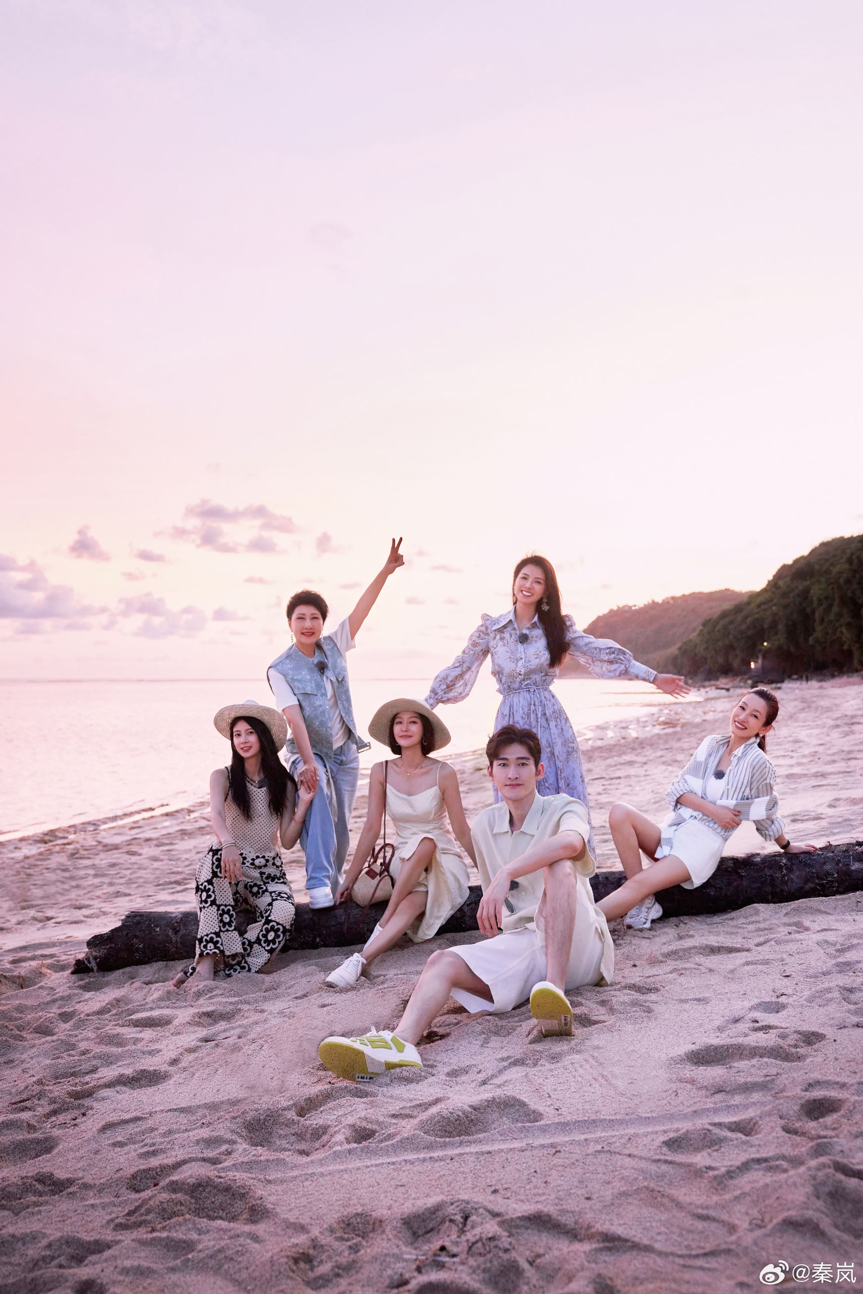 综艺《花儿与少年好友记》收官❗三个关键信息猜下季嘉宾⚡️