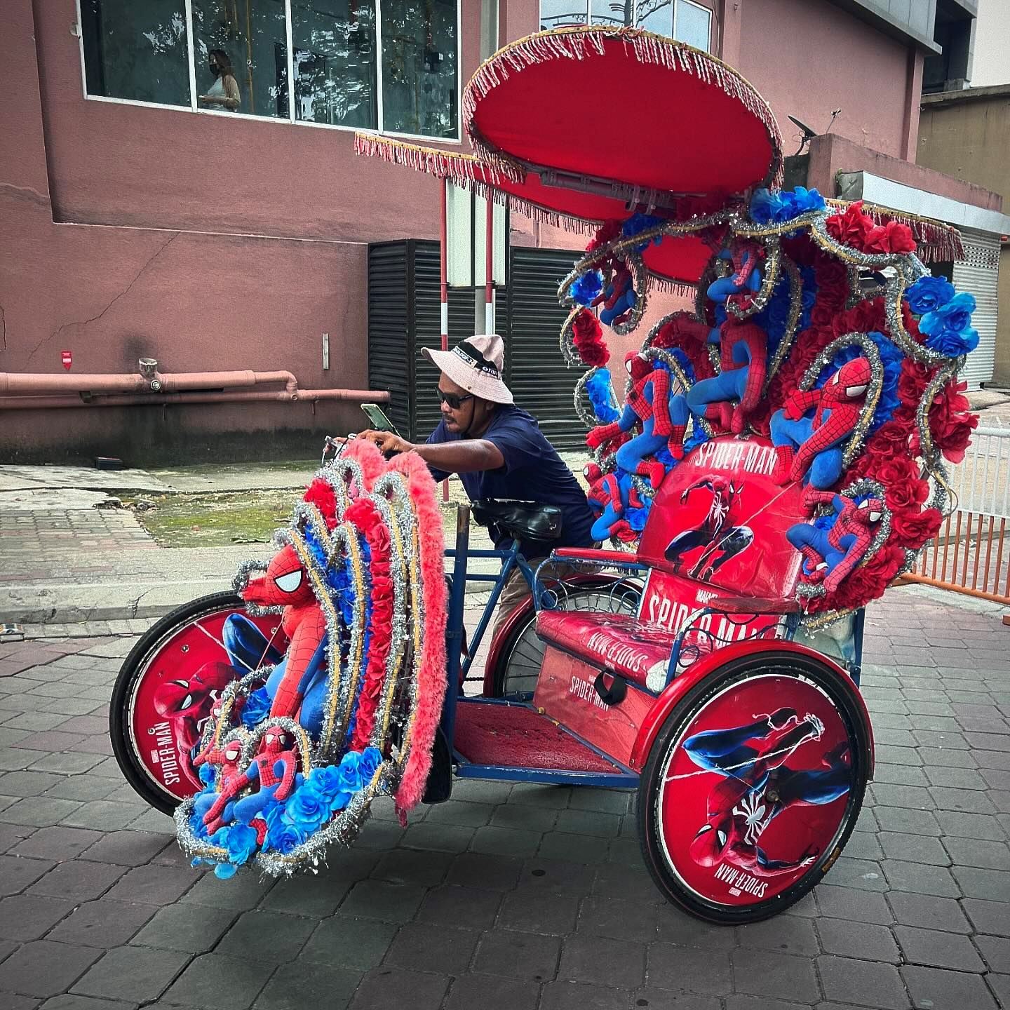 修杰楷现身马六甲❗有份参演《小娘惹之翡翠山》🔥