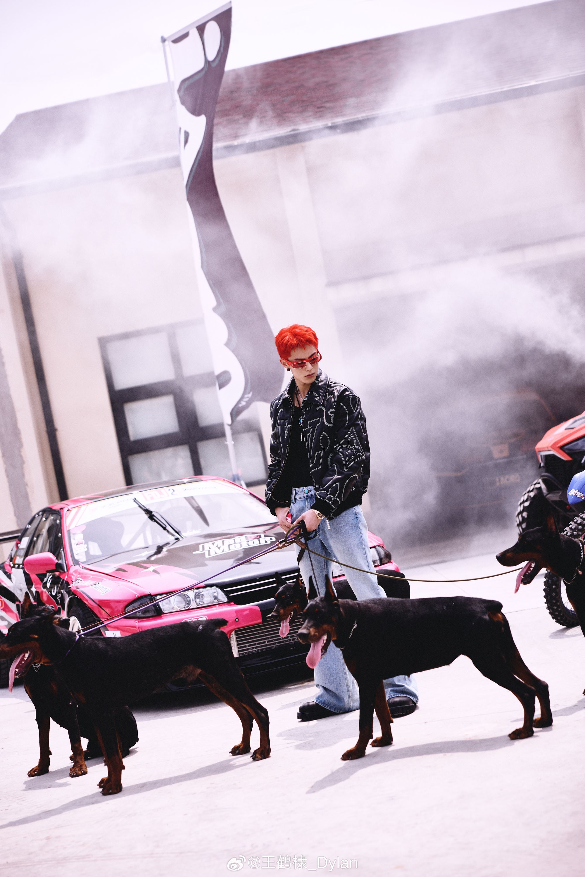 🎵王鹤棣新歌《烧》上线❗红发造型超拽的💥