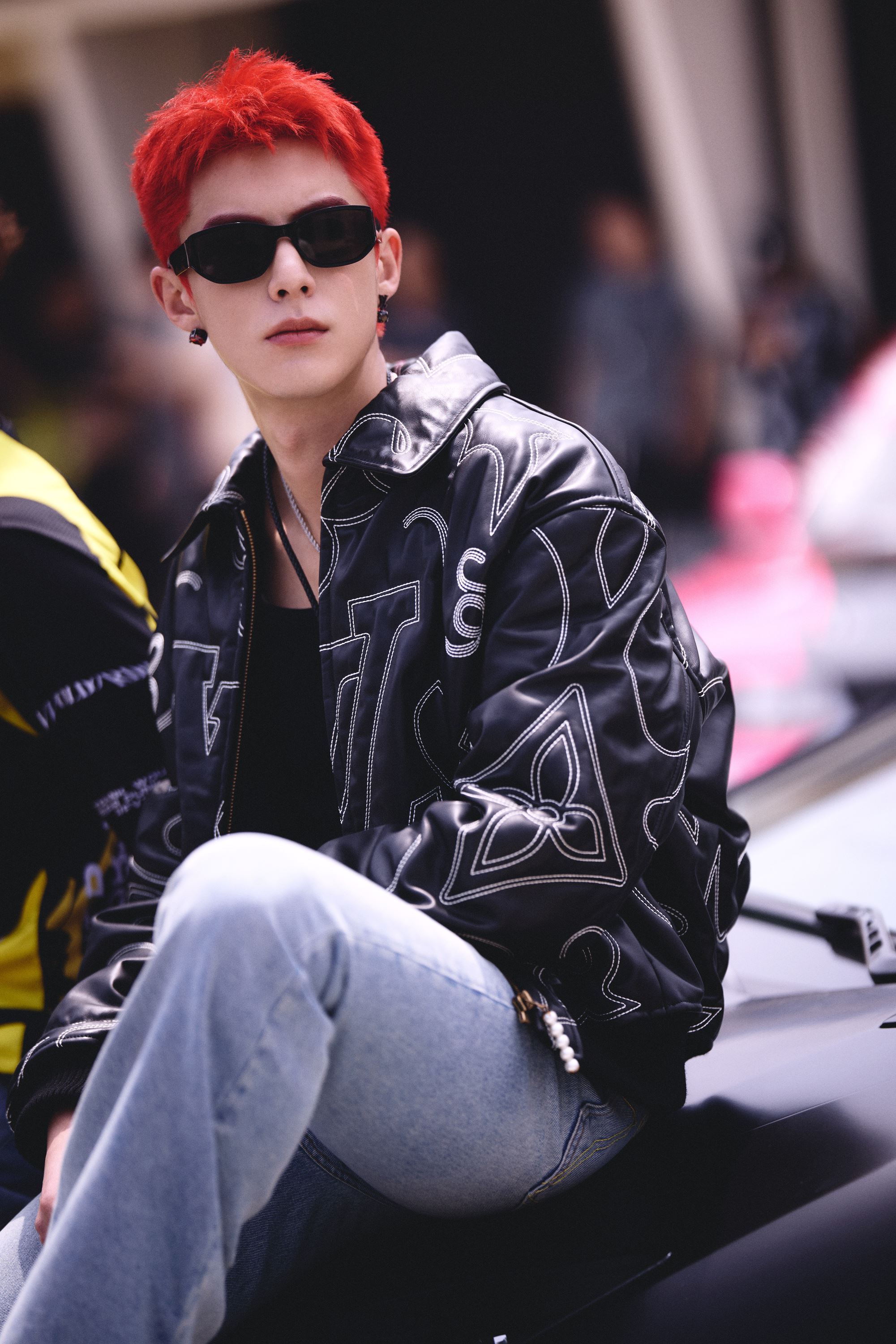 🎵王鹤棣新歌《烧》上线❗红发造型超拽的💥