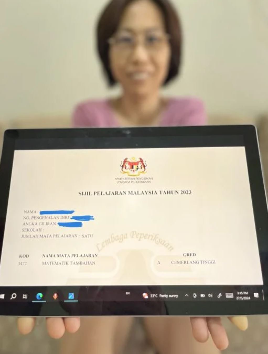 51-year-old malaysian teacher aces spm advanced math 34 years after giving it up!
