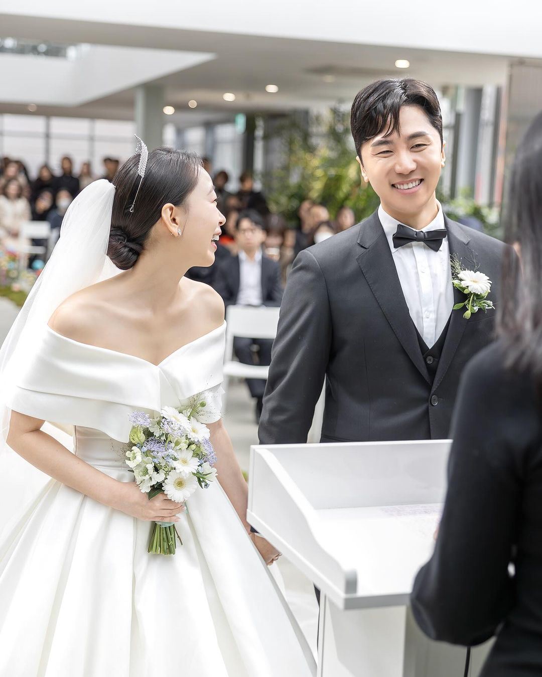 🇰🇷韩国长腿欧巴肌肉山山官宣结婚啦❗宣布将在台湾展开新婚生活💗