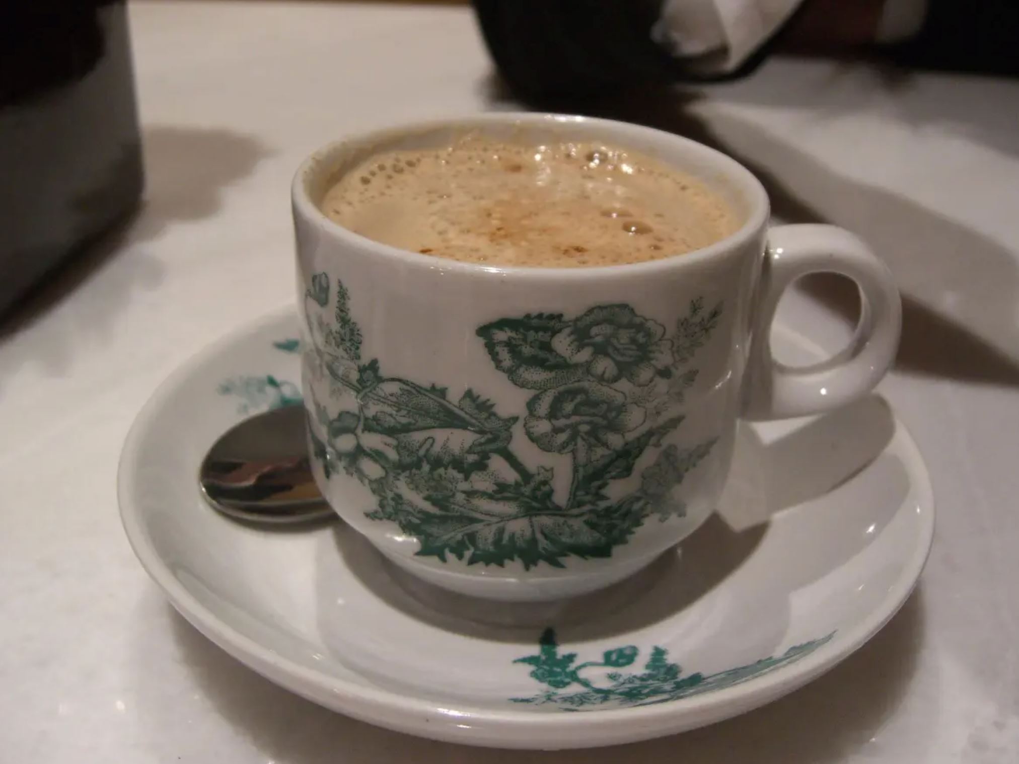 penang kopitiam imposes rm2 fee for each table without individual drink orders