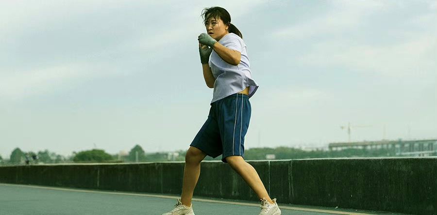 放大镜下的《热辣滚烫》❗这些小细节你都看懂了吗❓