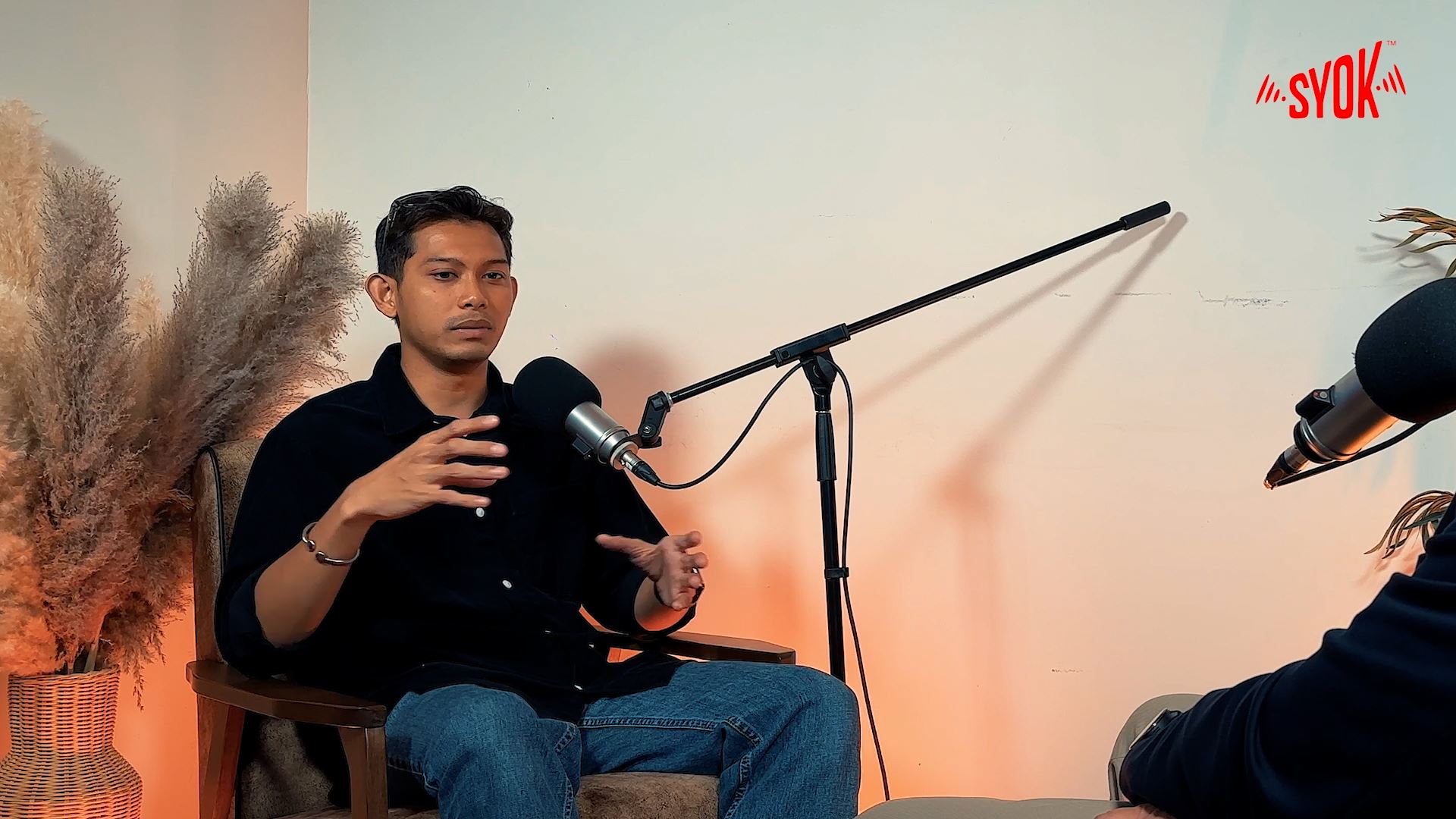 digelar ‘boyfriend online’, aizat saha akui pernah lalui fasa bergaduh dan putus cinta [video]