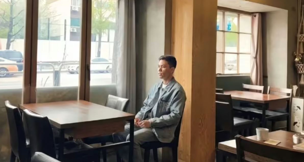 'queen of tears' filming spots get a creative spin as chinese fan's recreated scenes go viral