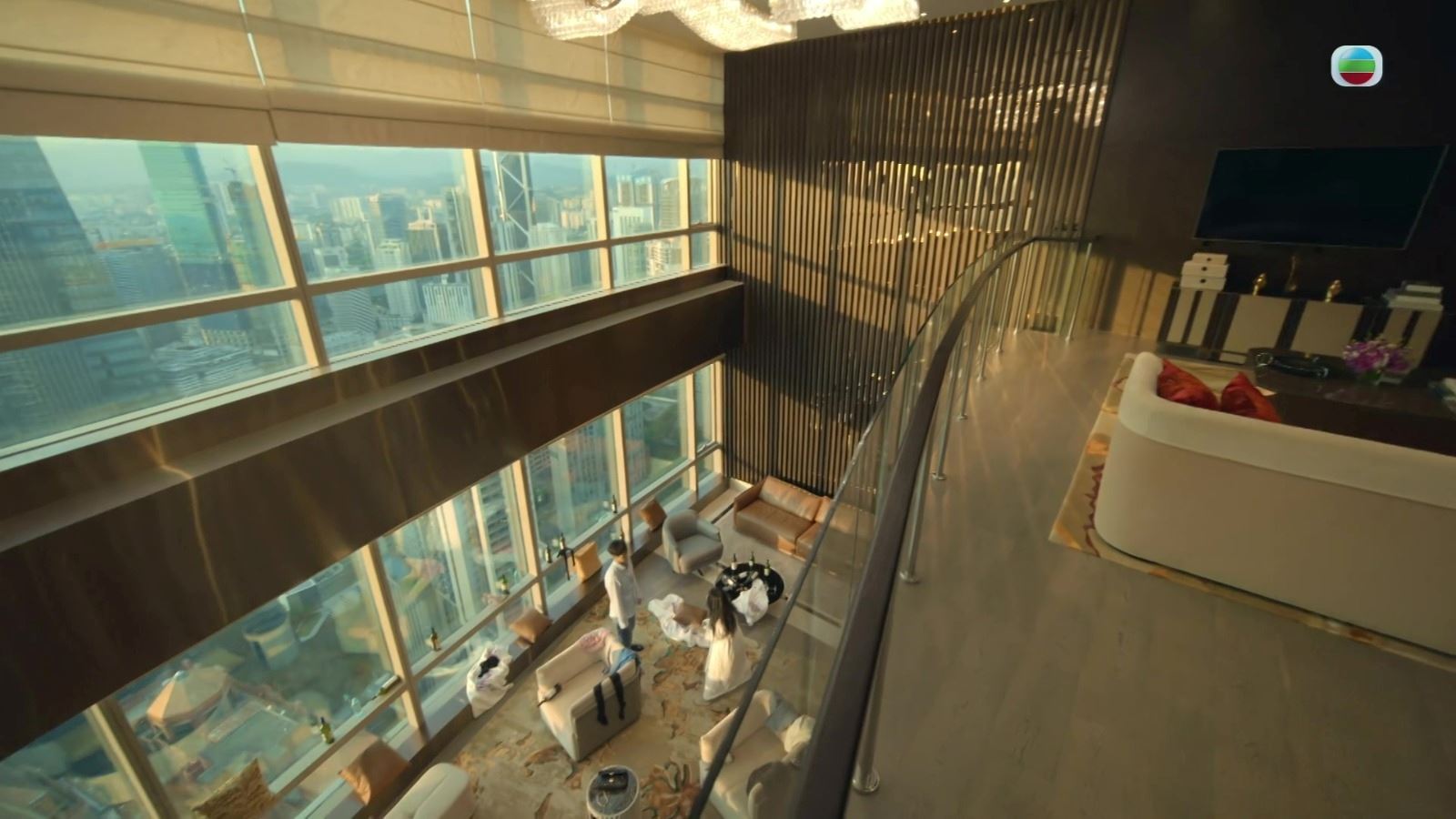 📺《家族荣耀之继承者》热播中❗罗子溢女伴装癫扮傻超入戏引网民注意🔥