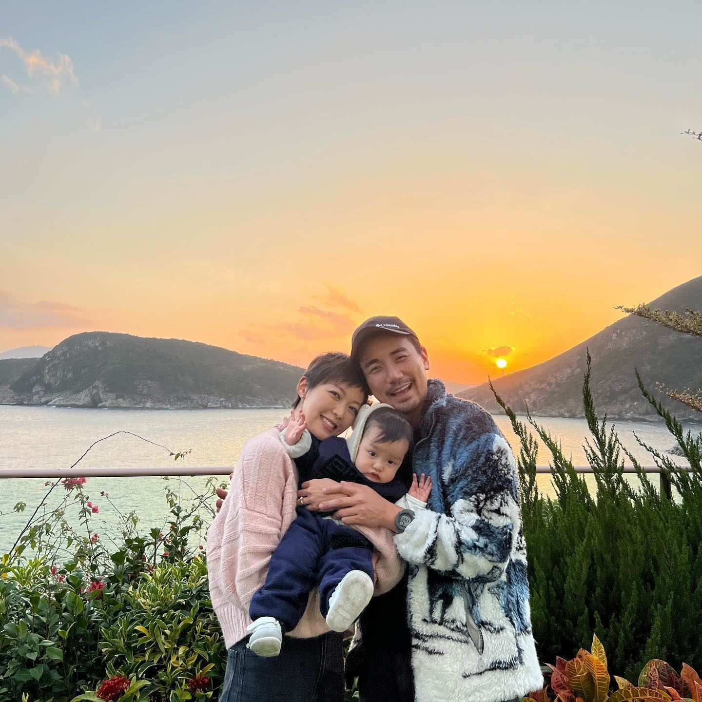 洪永城看老婆亲吻戏激到出烟❗爆这个动作从来没有对他做过🤣