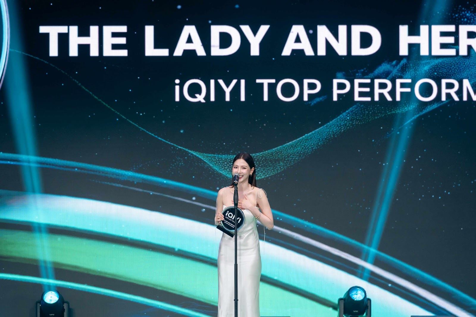 📺爱奇艺2025年泰国悦享会❗国际版全球代言人白鹿现身参与🔥