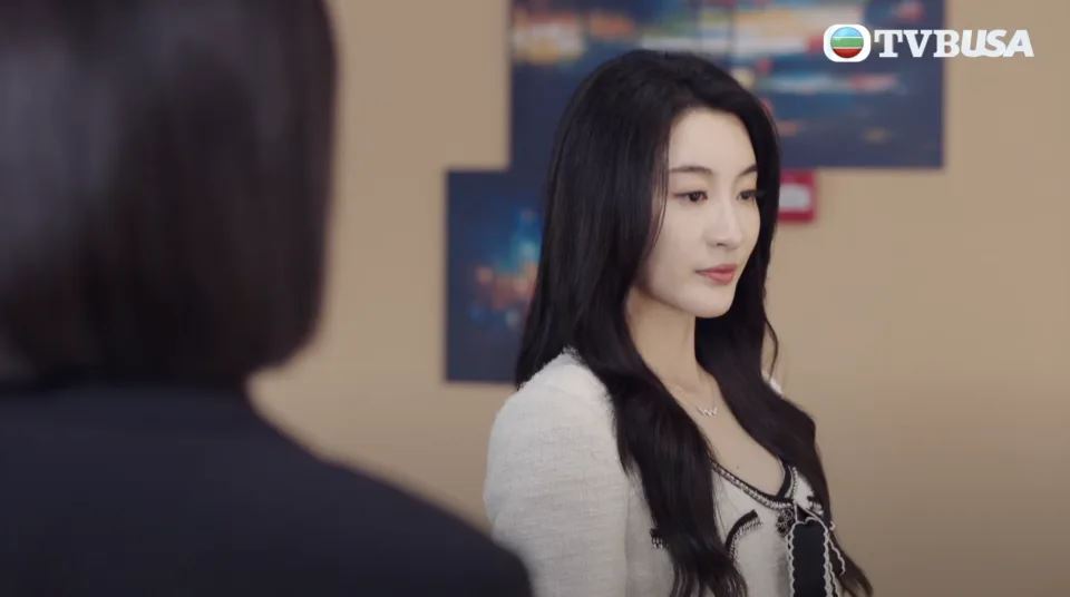 📺《黑色月光》林夏薇无害眼神一秒变狠❗与杨茜尧眼神飙戏⚡️