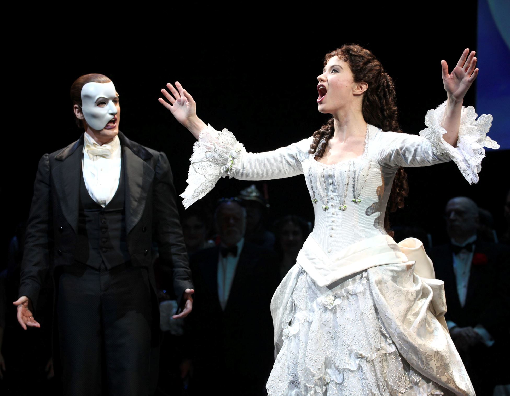 andrew lloyd webber's the phantom of the opera is coming to singapore