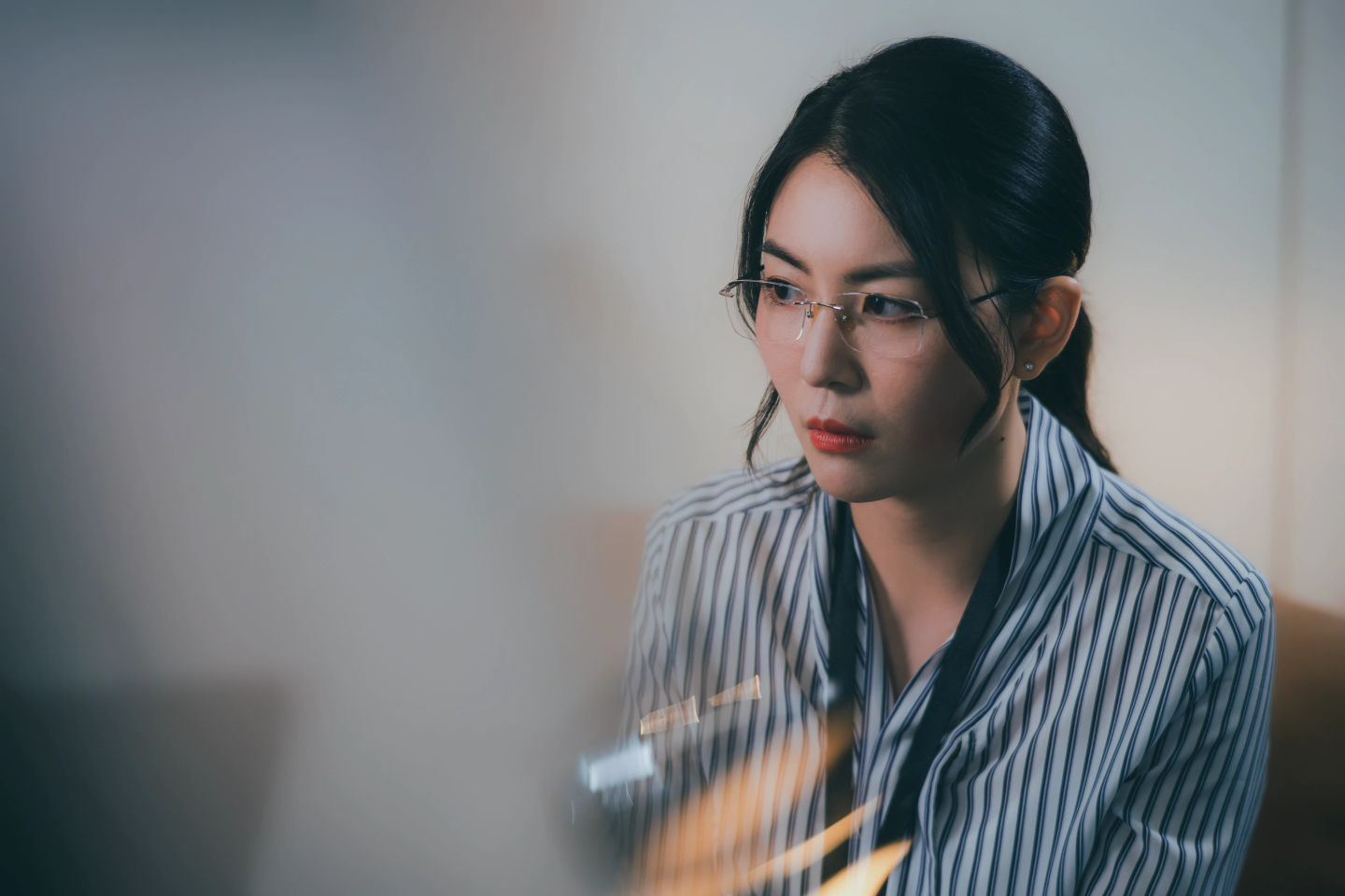 📺《企业强人》尹诗沛演活反骨秘书❗激怒观众：出街睇路🤣