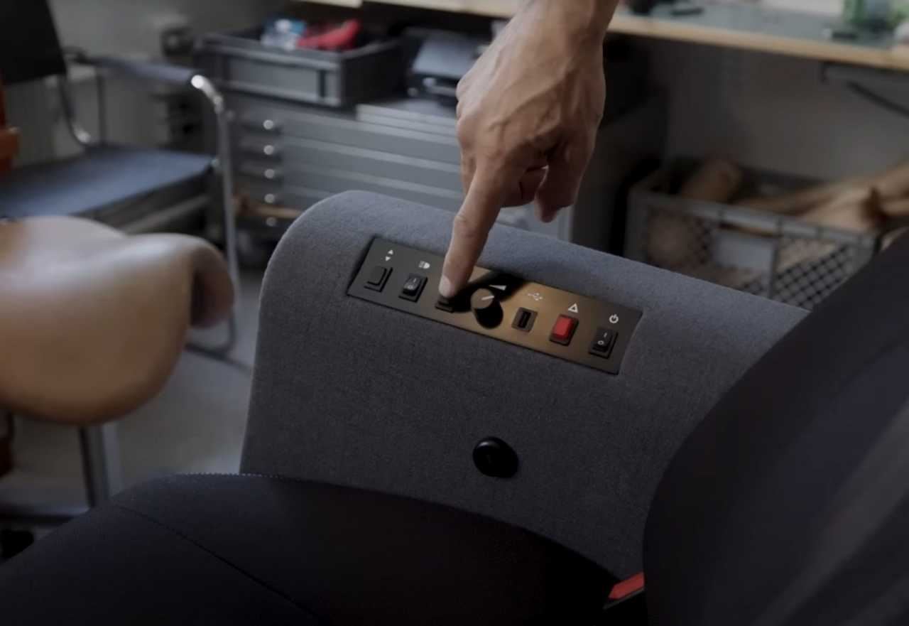 siapa sangka kerusi pejabat ini mampu capai kelajuan 20 km/j?