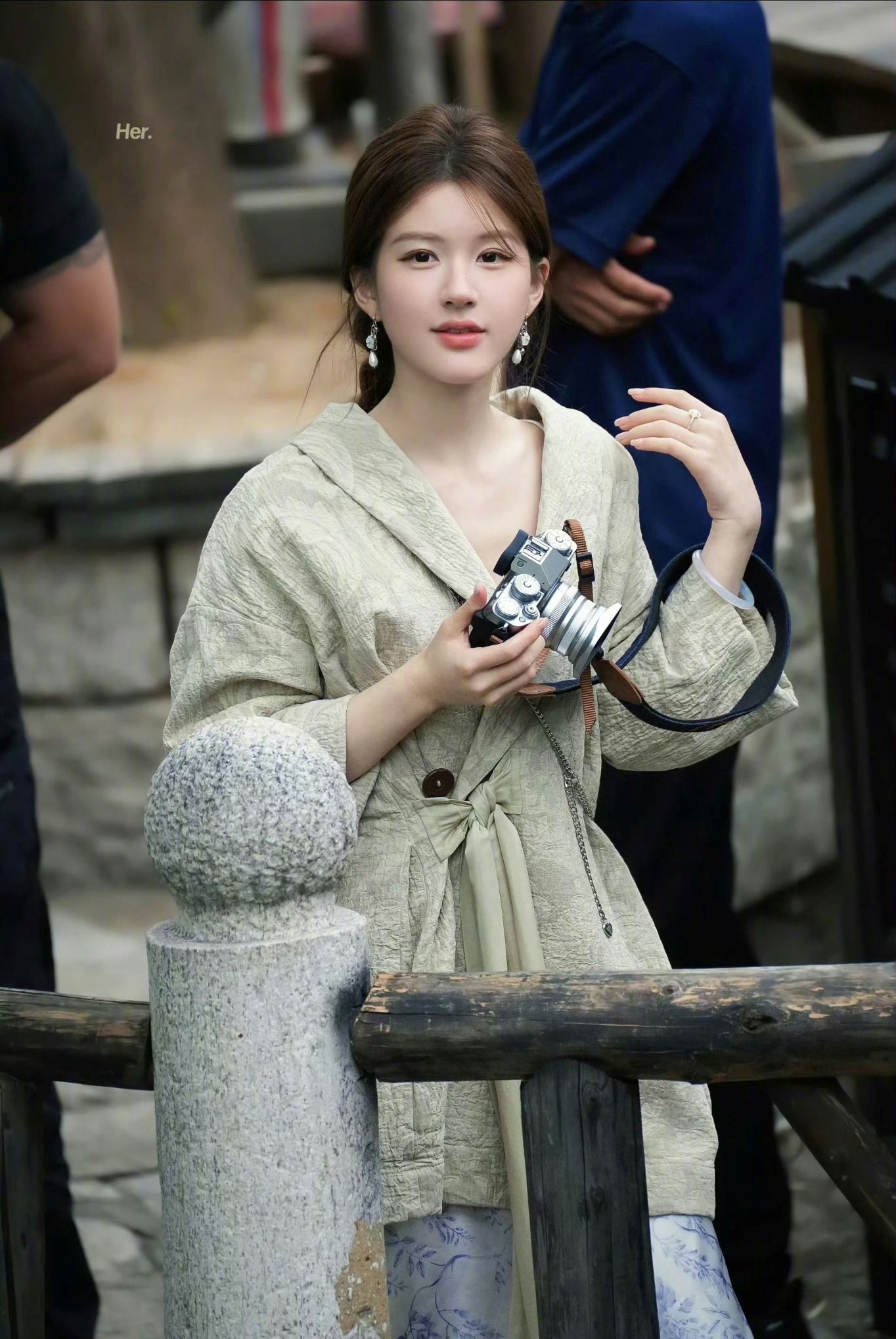 赵露思《许我耀眼》杀青❗剧里妆造都自己来🔥