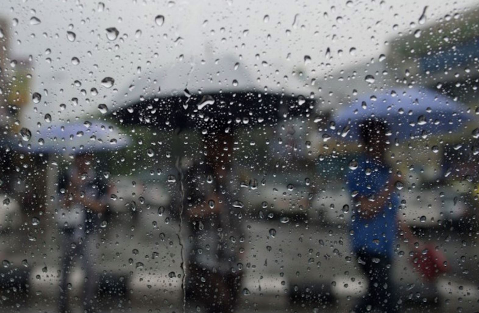 psa: malaysia's monsoon transition phase – stay safe as flood risks rise