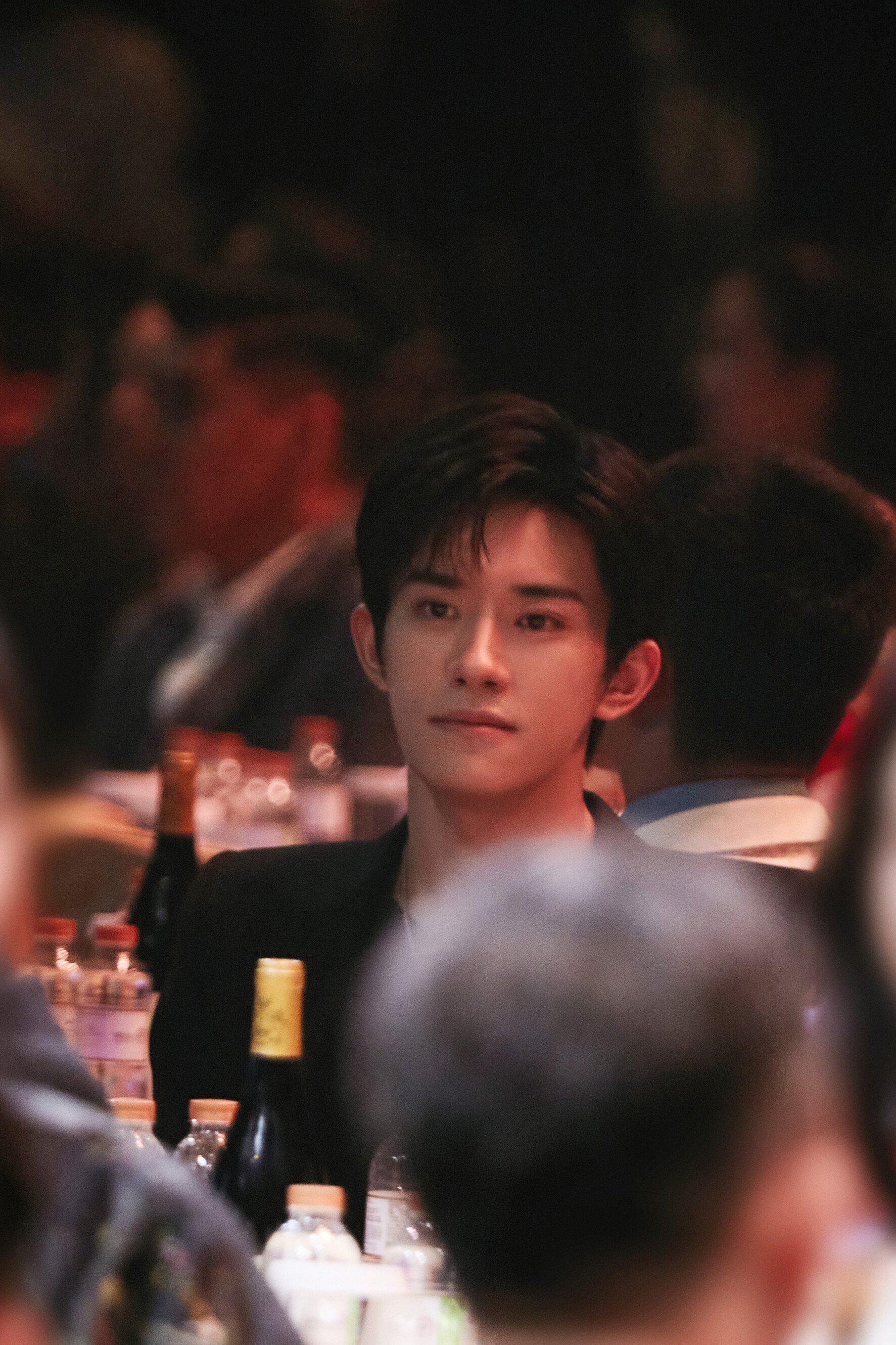 易烊千玺曾当外送员❗爆自己维持自由的方式🔥