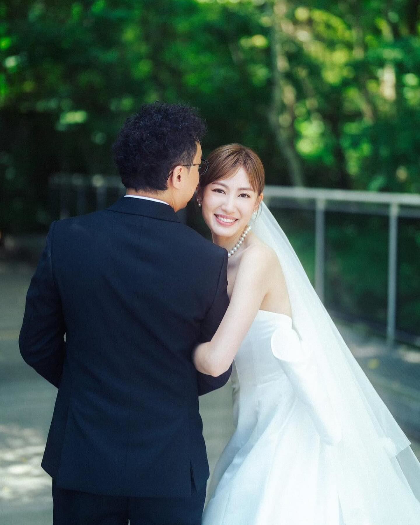 🇭🇰《美丽战场》蒋家旻正式升格为人妻❗已在日本完婚💒