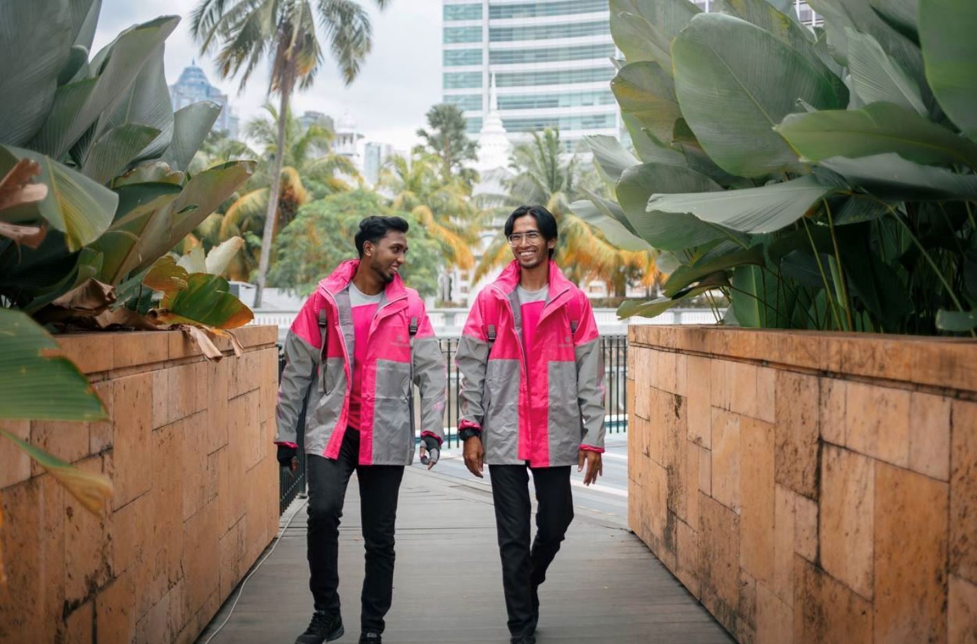 merdeka flavours, malaysian pride: foodpanda celebrates unity with bold new campaign