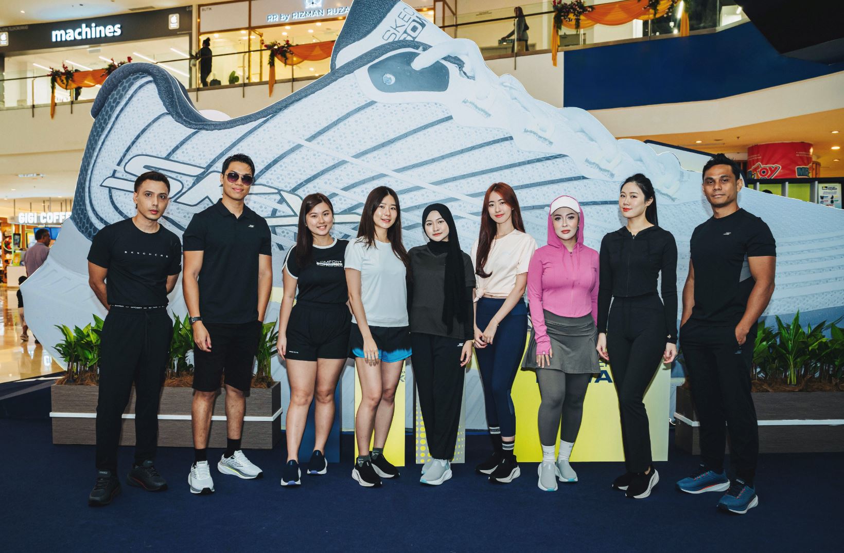 syok steps up at the media launch of skechers gowalk® max cushioning® arch fit® collection
