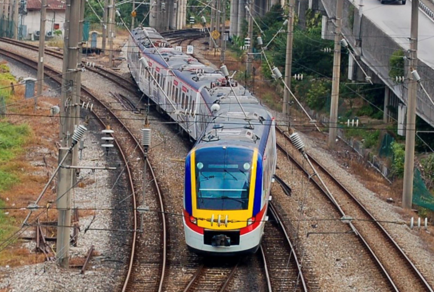 ktmb launches free shuttle bus service between subang jaya and port klang stations