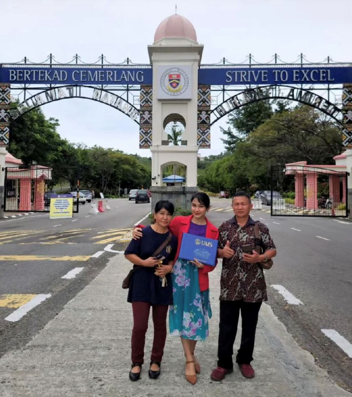 sabah student who went viral for climbing a tree for internet connection now pursuing medicine