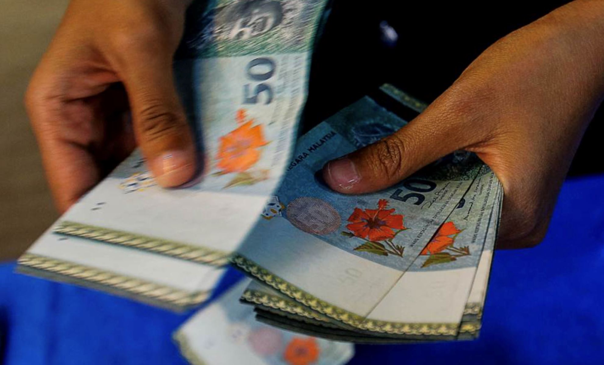 the growing debt crisis: why more young malaysians are falling into bankruptcy?