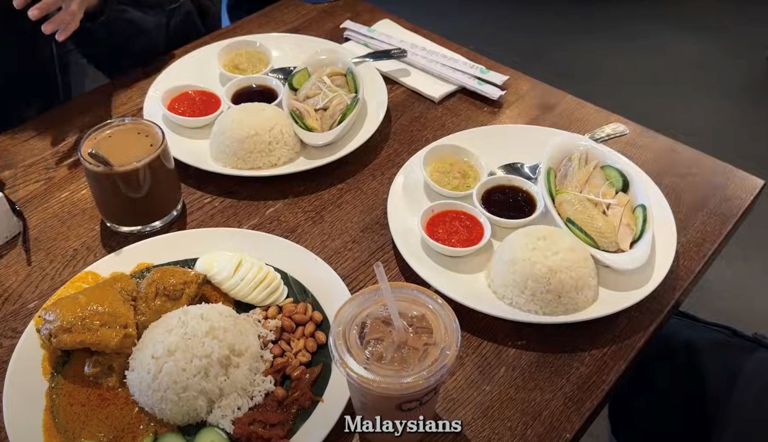 malaysian youtuber shocked after paying over rm450 for a meal at a kopitiam in the us