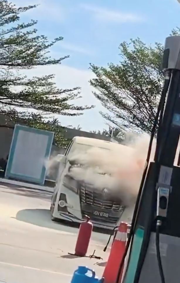 m’sian vendor claps back at price complaints, “don’t expect 90s prices in 2025”