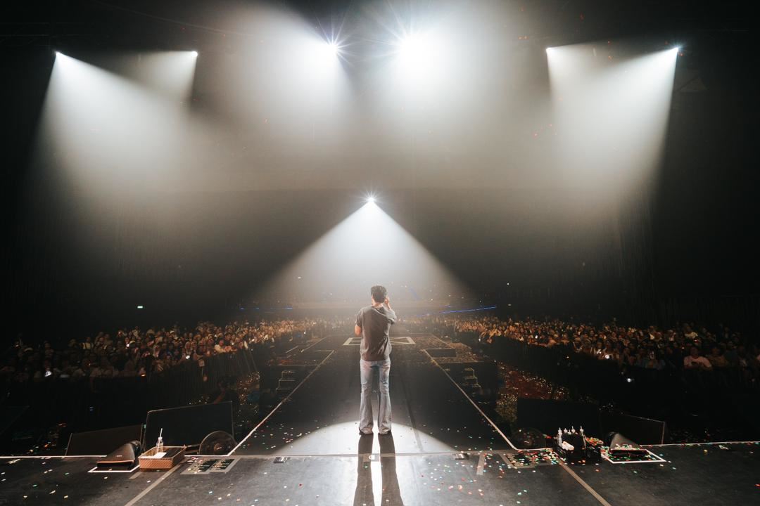 jung yong hwa brings “our fine days” to kuala lumpur with an unforgettable night