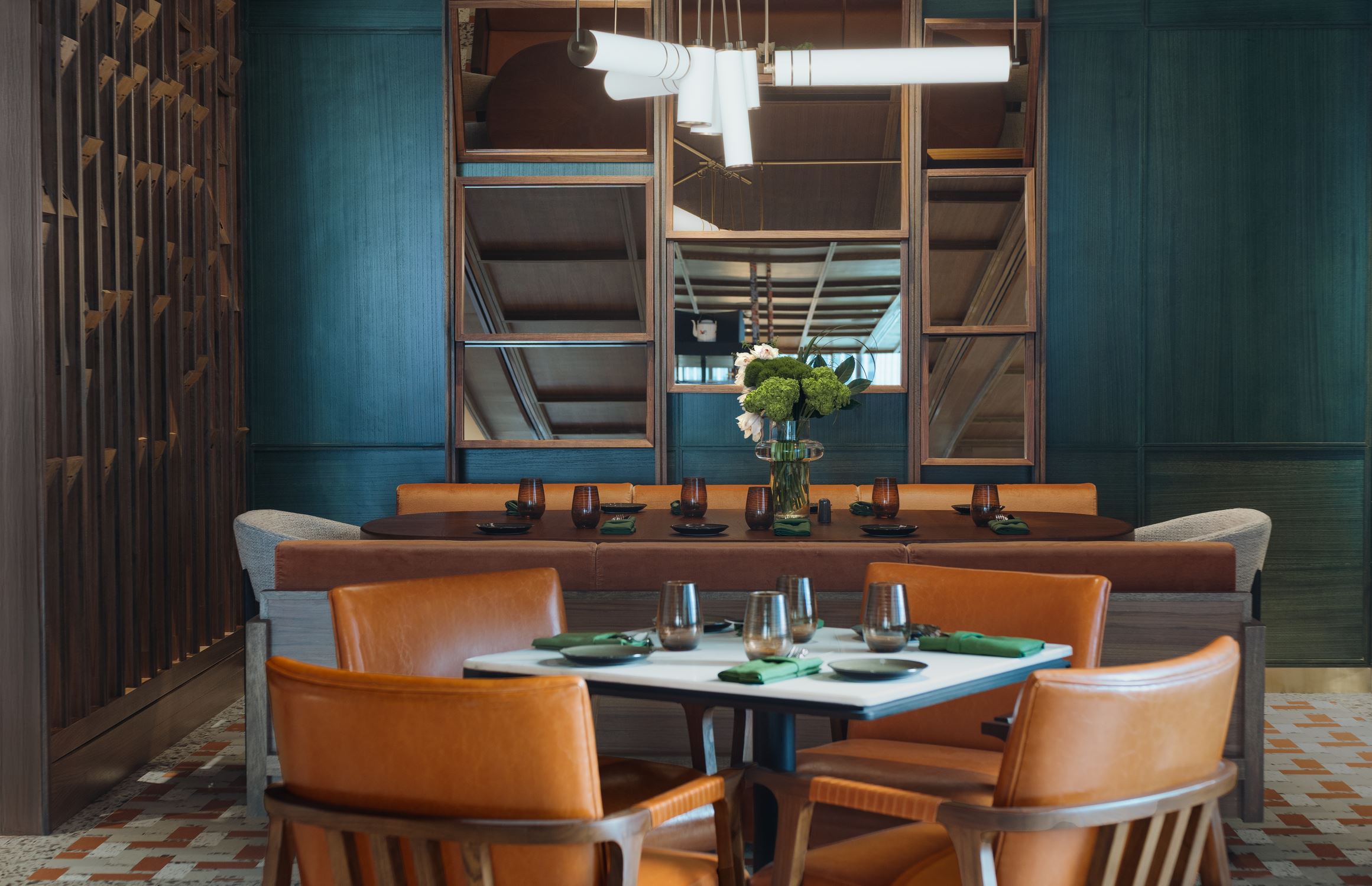 At Tuai and Till in Kimpton Naluria Kuala Lumpur, you can enjoy a dual dining experience.