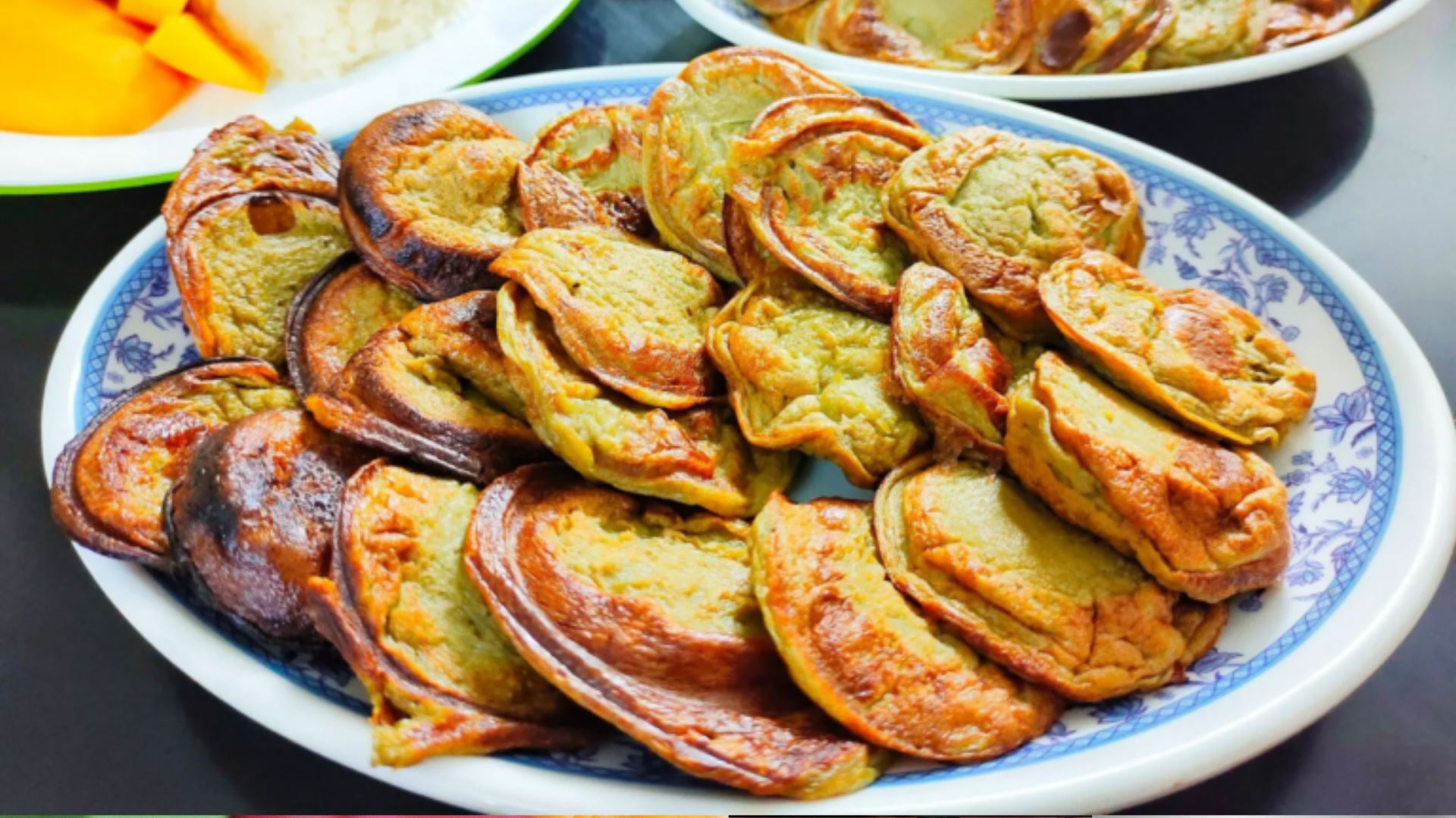 tak tahu nak berbuka apa? ini 11 kuih tradisional pantai timur wajib cuba sepanjang ramadan